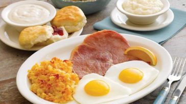 Does Cracker Barrel use real eggs?