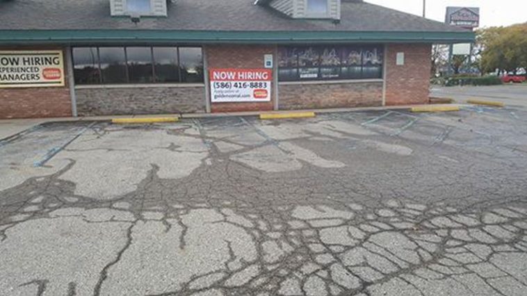 Does Golden Corral still offer senior discounts?