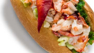Does McDonald's in Maine have lobster rolls 2021?