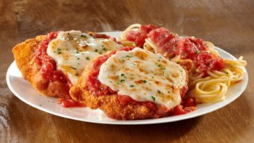 Does Olive Garden actually cook their food?