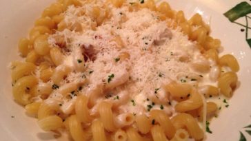 Does Olive Garden have Cavatappi?