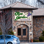 Does Olive Garden pay for training?