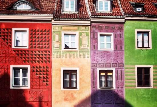 Does Sam's Club sell turkeys for Thanksgiving?