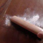 Does baby powder help squeaky floors?