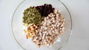 Does mustard taste good on a turkey sandwich?