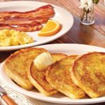 How do you eat healthy at Cracker Barrel?