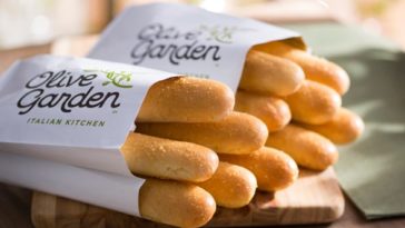 How do you make Olive Garden unbaked breadsticks?