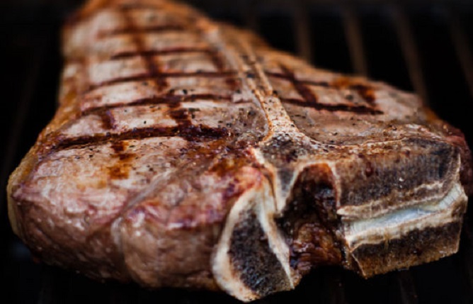 How do you pick a good steak?