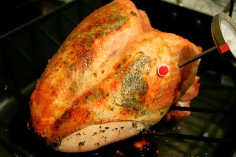 How do you reheat a turkey breast in the oven?