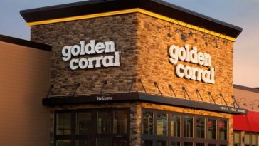 How does Golden Corral work?