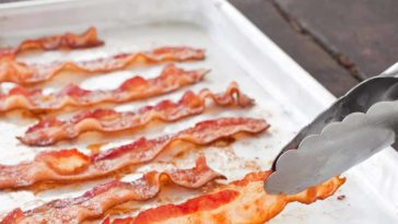 How long do you reheat turkey in the oven?