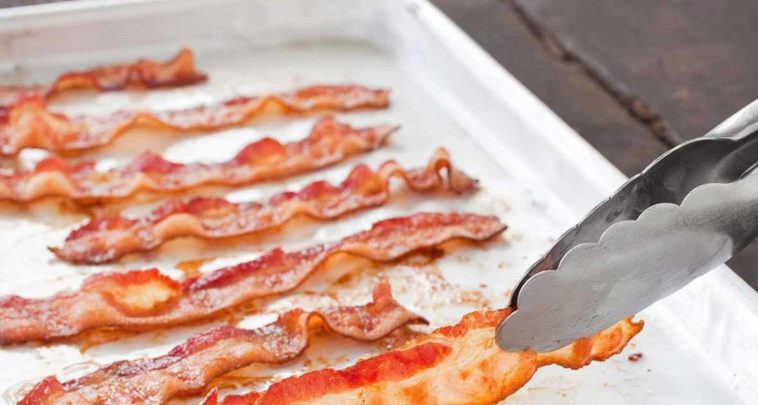 How long do you reheat turkey in the oven?