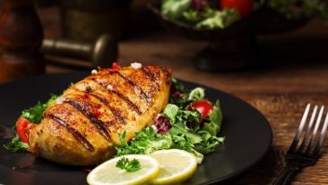 How long will a smoked turkey last in the refrigerator?