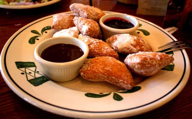 How many Zeppoli do you get at Olive Garden?