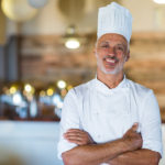 How much does a 5 star chef make a year?