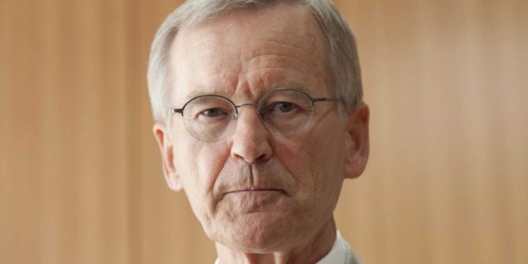 How much is Karl Albrecht worth?