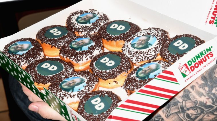 Is Dunkin Donuts open on Easter?