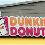 Is Dunkin Donuts open on Thanksgiving?