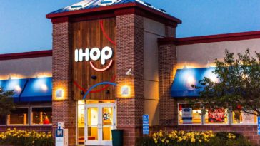 Is IHOP Open 2020?