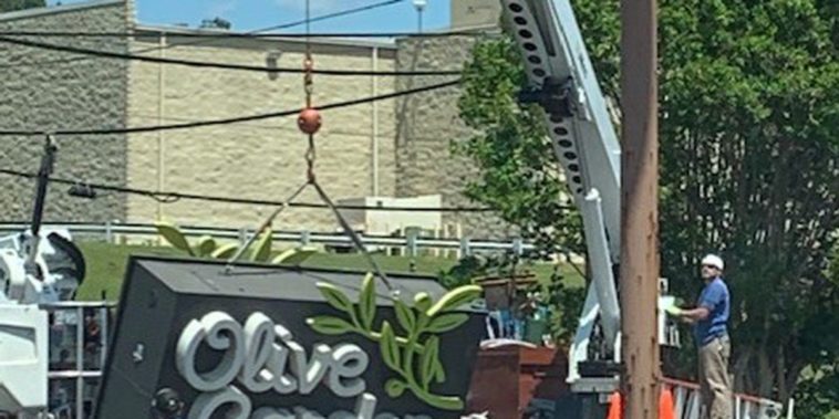 Is Olive Garden closing permanently?