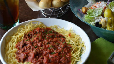 Is Olive Garden endless pasta?