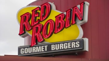 Is Red Robin safe for peanut allergy?
