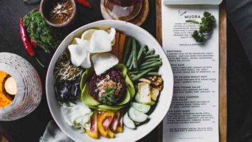 Is Texas Roadhouse vegan-friendly?