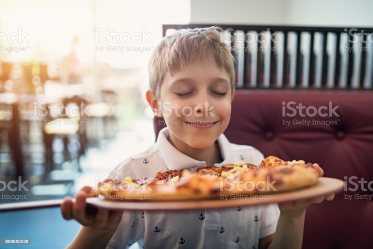 Is it OK to eat meat that smells a little?