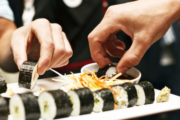 Is it rude to eat sushi with your hands?