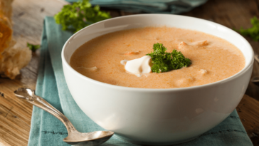 Is lobster bisque high in carbs?