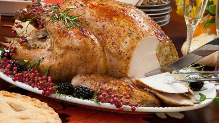 Should I unwrap turkey to thaw?