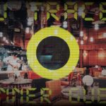 Should dinner guests clean up?