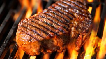 What are good grilling steaks?