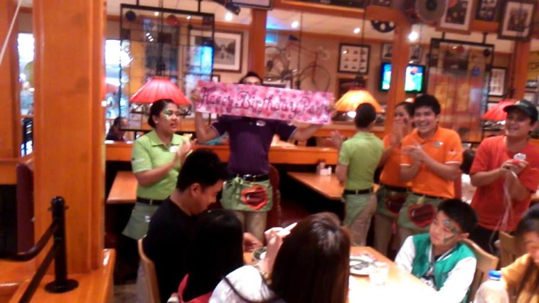 What does Applebees do for birthdays?