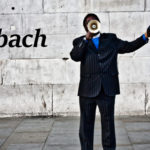 What does shabach mean in the Bible?