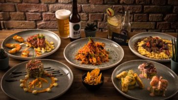 What every Thanksgiving dinner should have?