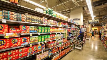 What holidays does Kroger pay?