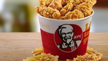 What is healthier KFC or Pizza?