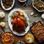 What is in Publix Thanksgiving dinner?