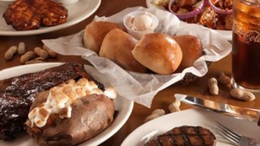 What is the $5 meal deal at Texas Roadhouse?