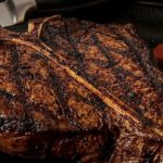 What is the biggest steak in LongHorn?