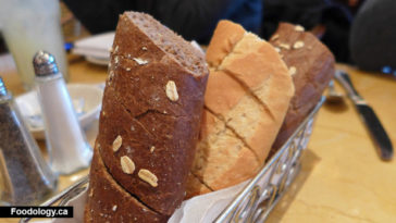 What kind of bread is at Cheesecake Factory?