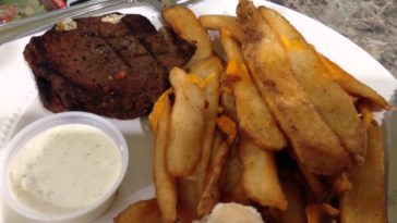 What's the best meal at Texas Roadhouse?