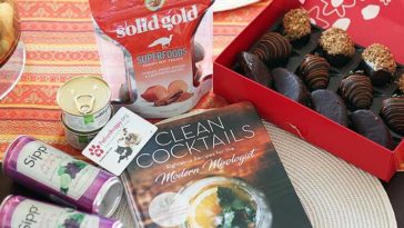 When should you take a hostess gift?