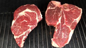Which is better Ribeye or porterhouse?