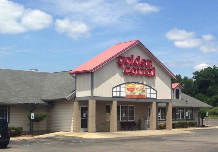 Why did Golden Corral close?