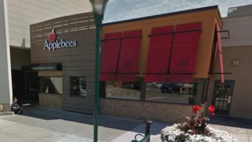 Why is Applebees closing?