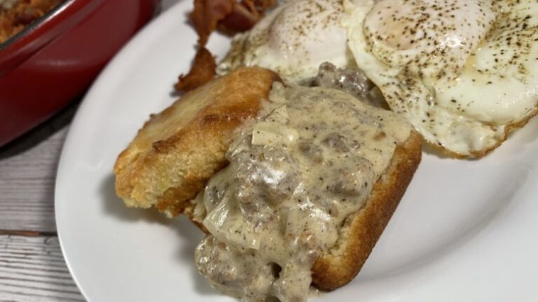 Why is sawmill gravy called that?