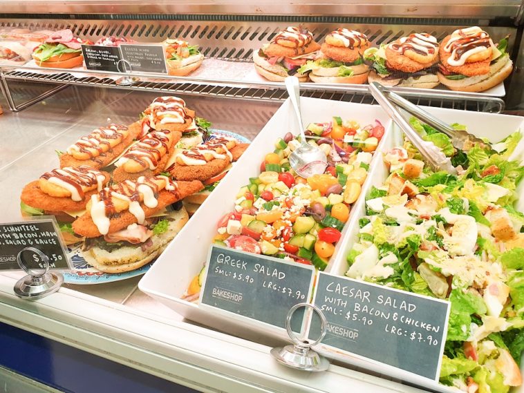 Why you should never eat at a buffet?