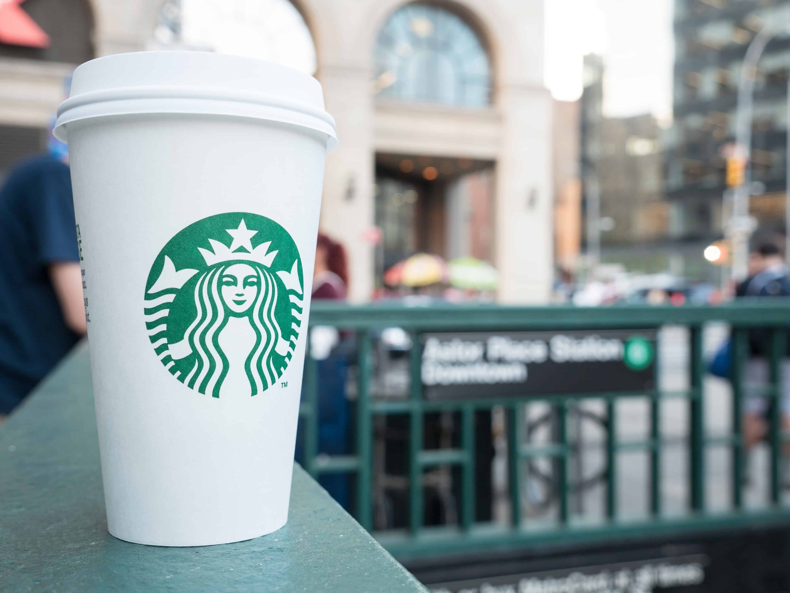 Can I save my Starbucks coffee overnight? - Foodly
